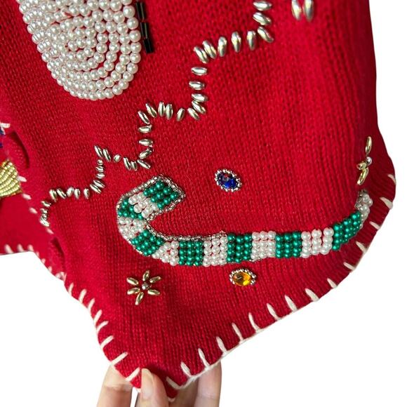 Victoria Jones Women's Beaded + Knit Red Christmas Vest Size Medium - Picture 7 of 12